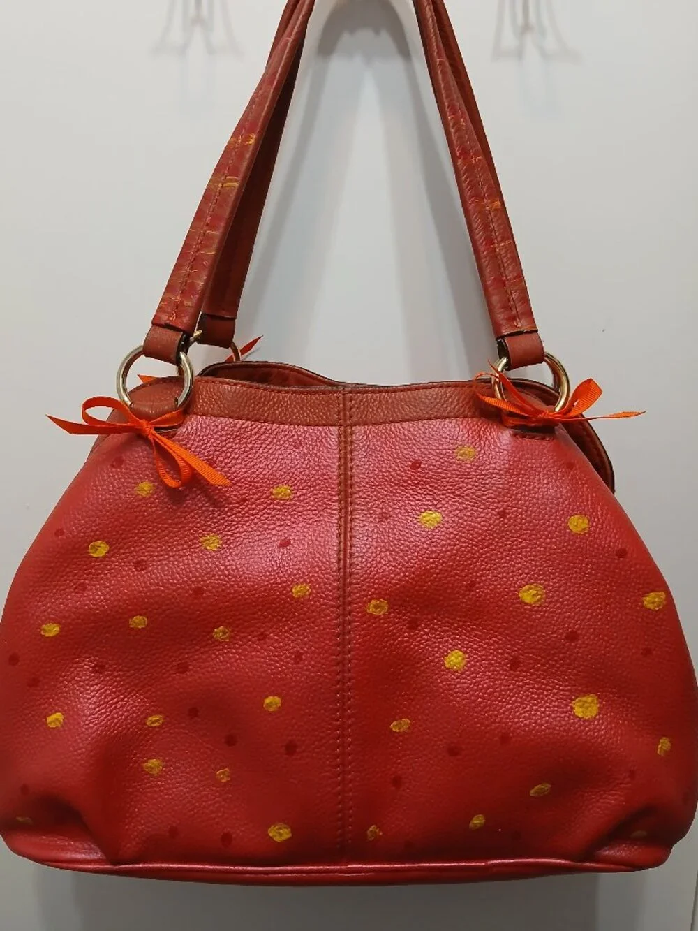 Antonio Melani Fun Hobo🧡❤️